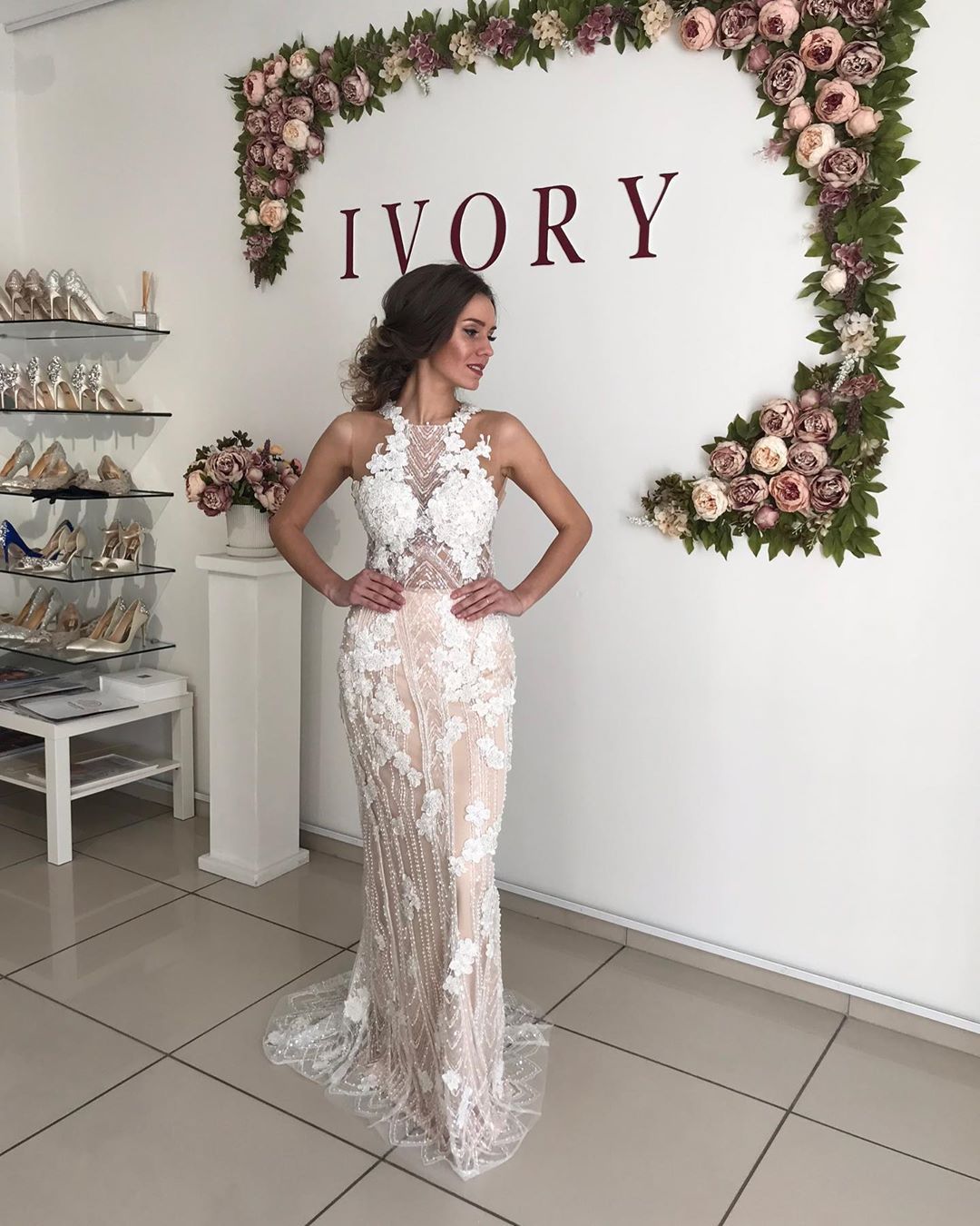 Sexy Long High Neck Open Back Tulle Lace Mermaid Wedding Dresses with Detachable Train - YESBABYONLINE