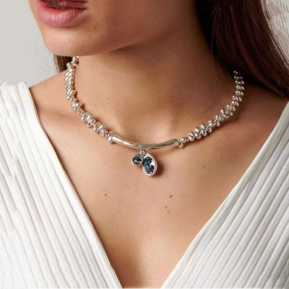 Spain UNode50 Niche Necklace