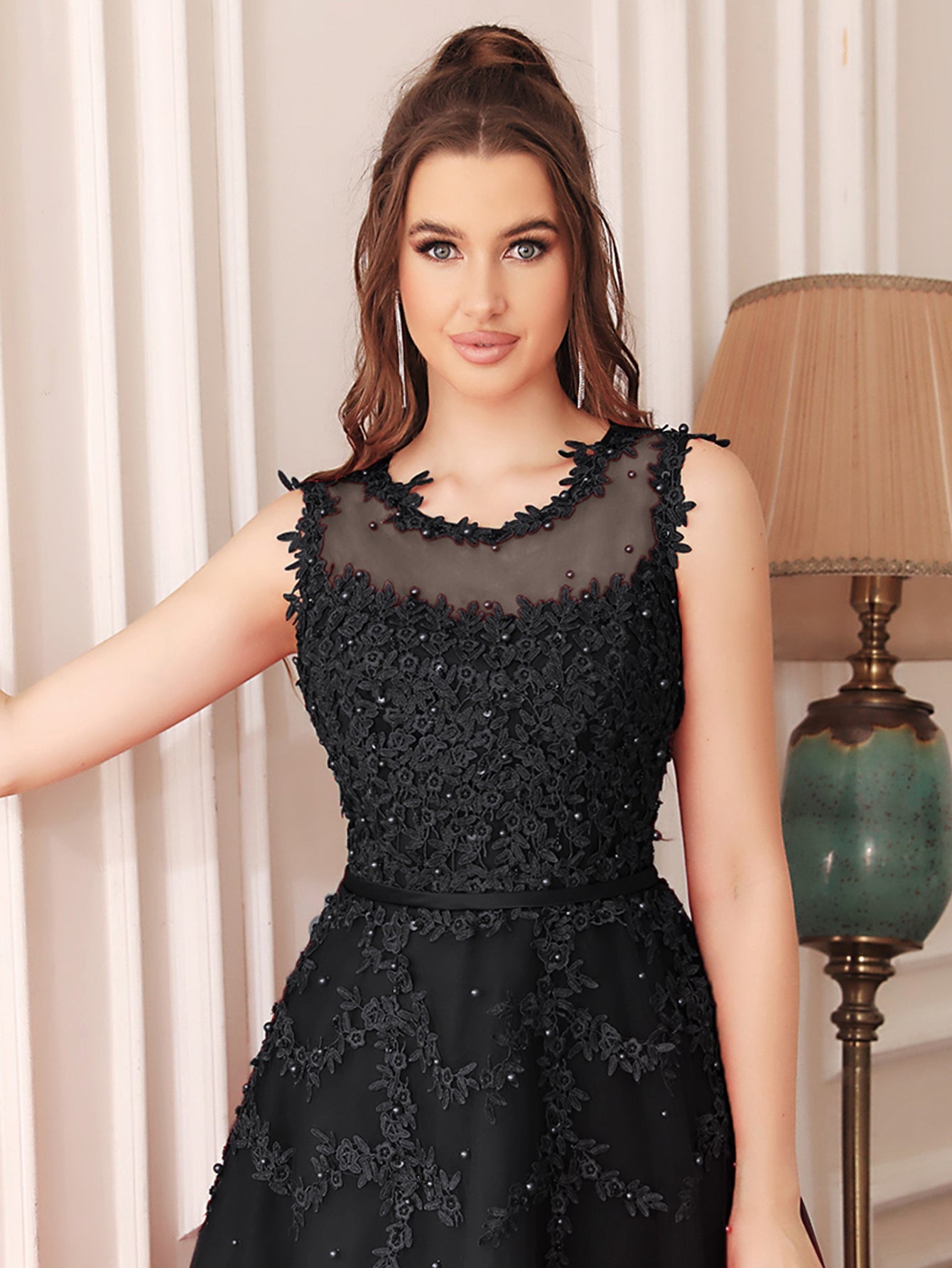 Short A Line Sleeveless Crew Neck Tulle Lace Formal Dress - YESBABYONLINE