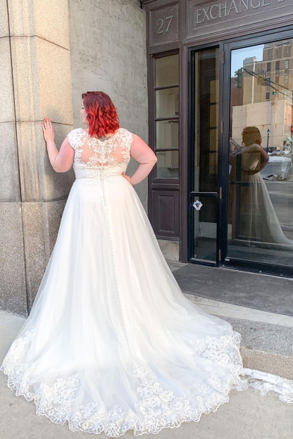 Glamorous A-Line Wide Straps Sweetheart Long Wedding Dress With Appliques Lace - YESBABYONLINE