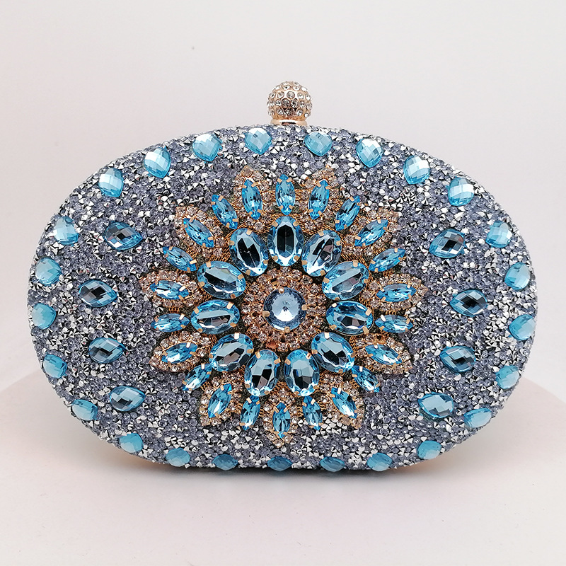 Elegant Gold Rhinestone Clutch Bag