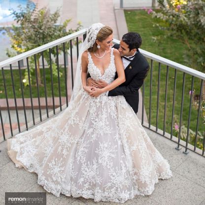 Glamorous Long Sleeveless V Neck A-Line Wedding Dresses With Lace Appliques - YESBABYONLINE