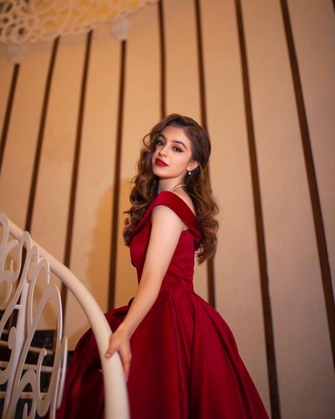 Gorgeous Long Off-the-shoulder Backless Floor-length A-line Ruffles Prom Dresses - YESBABYONLINE