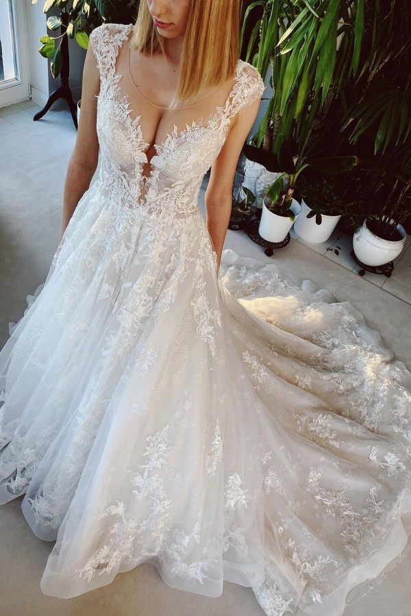 Long A line Scoop Neck Appliques Lace Tulle Open Back Wedding Dress - YESBABYONLINE