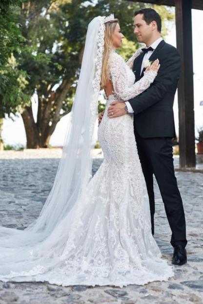 Charming V Neck Long Sleeves Tulle Lace Backelss Mermaid Wedding Dress with Train - YESBABYONLINE