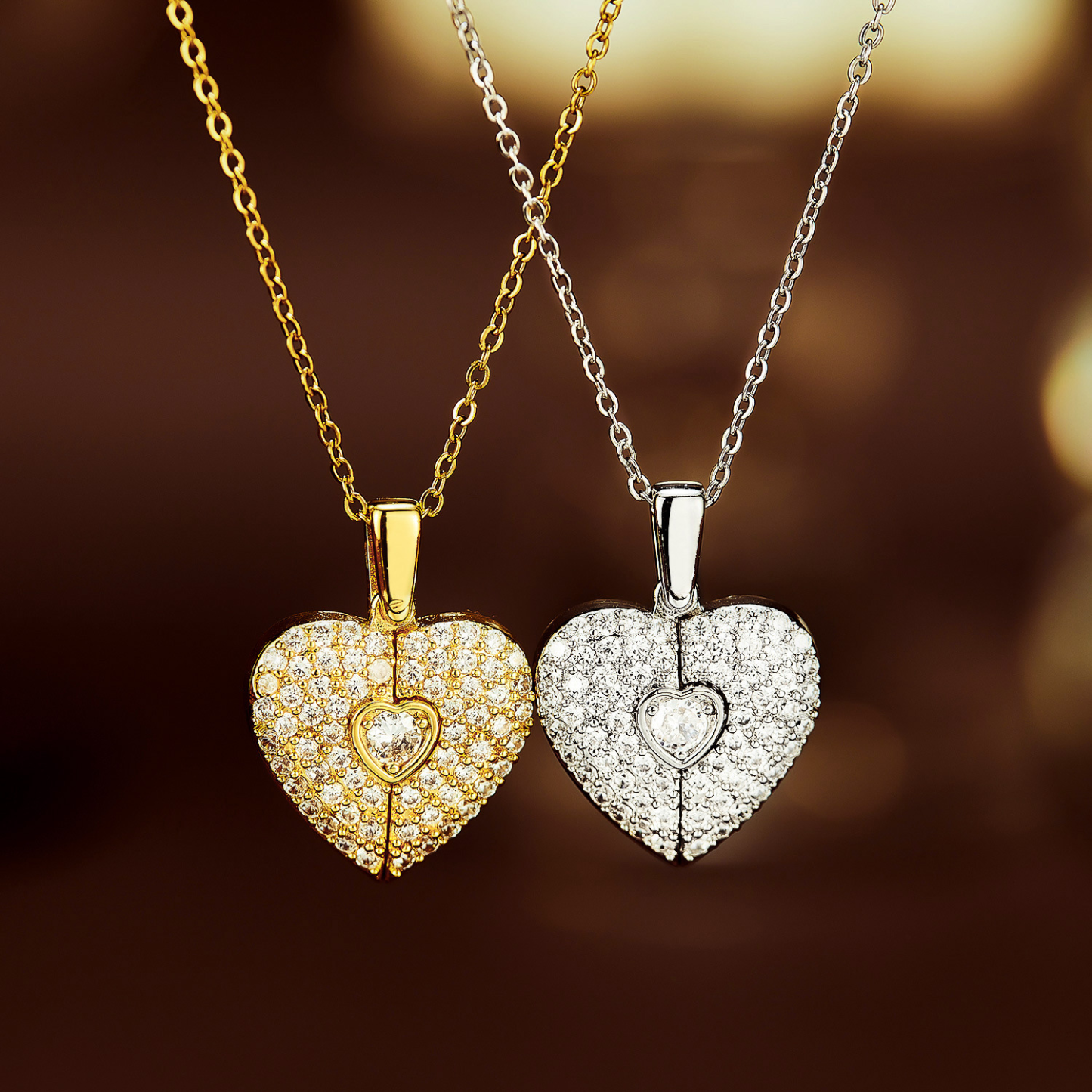 Light Luxury Versatile Heart-Shaped Pendant Necklace