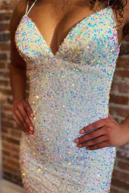 Lace-Up Pink V-Neck Sequined Long Prom Dress