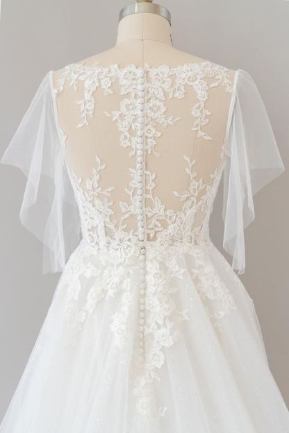 Long A-line Appliques Lace Tulle Wedding Dress with Sleeves-Yesbabyonline