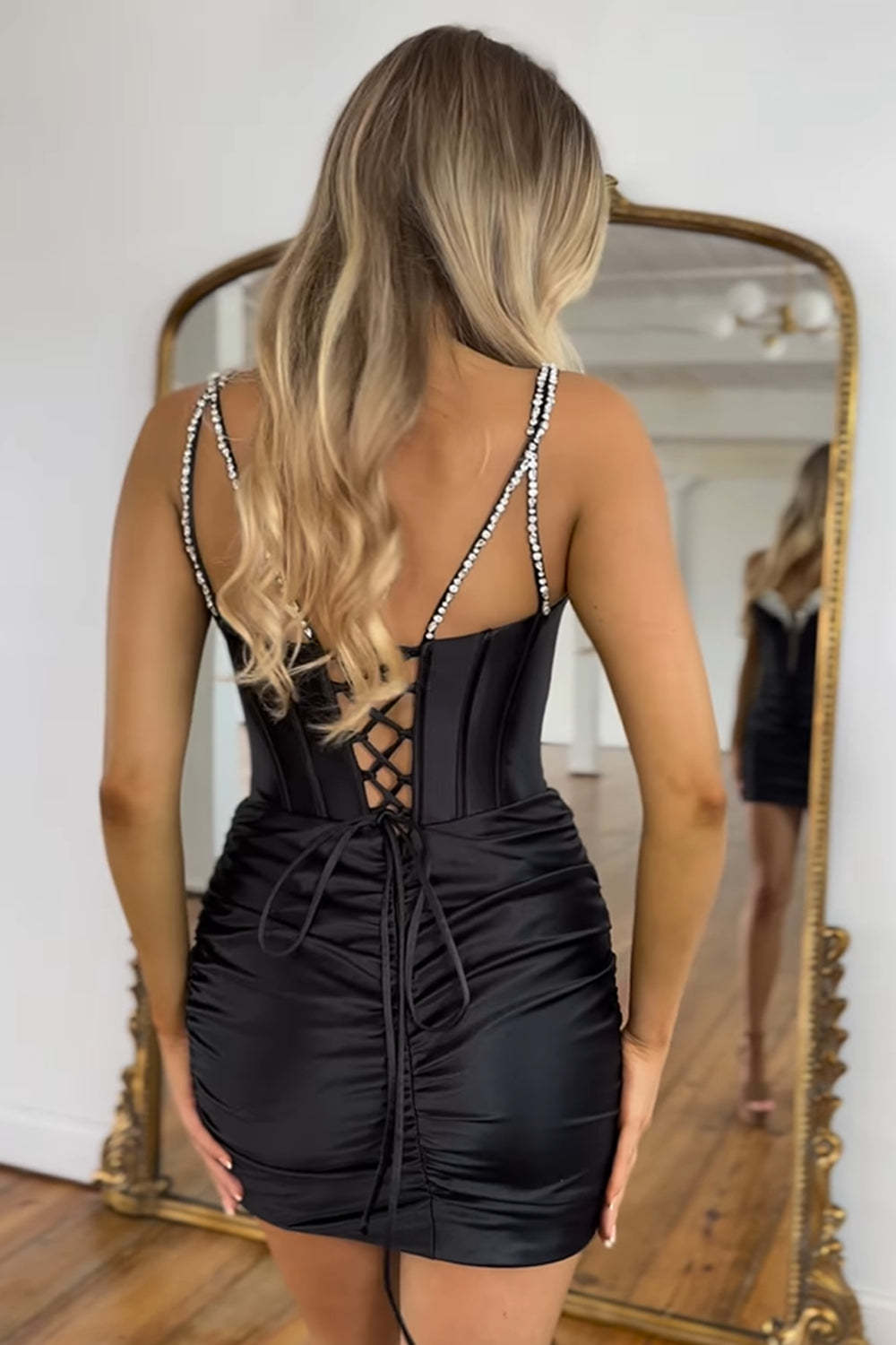 Sparkly Black Spaghetti Straps Tight Corset Homecoming Dress with Sequins