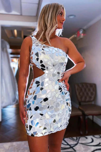 Sparkly Green One Shoulder Mirror Tight Short Homecoming Dress with Sequins