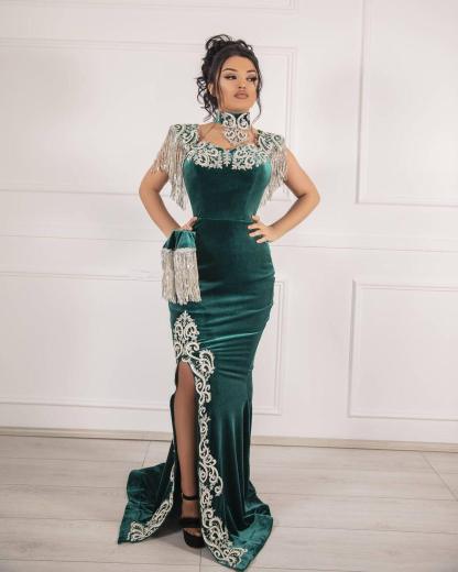 Unique Green Long Mermaid Velvet Prom Dresses with Slit-Yesbabyonline