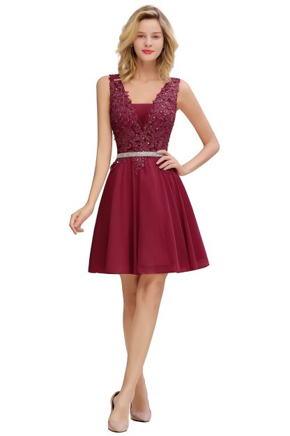 Chicloth Lovely Sleeveless Short Prom Dress Mini Homecoming Dress With Appliques