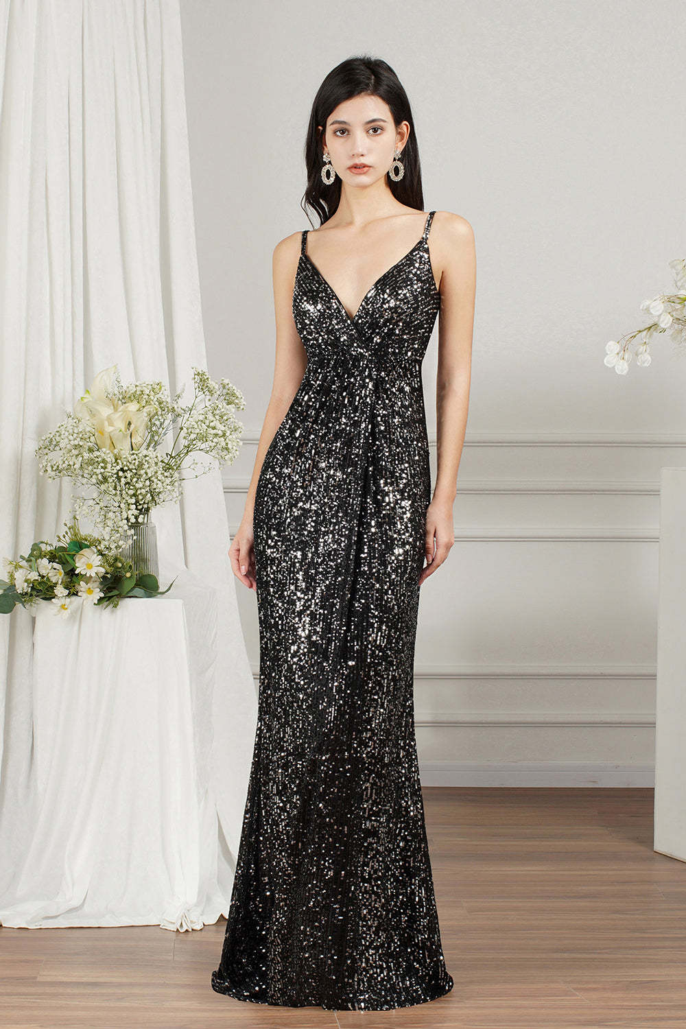Chicloth Spaghetti-Straps Sequins Bridesmaid Dress Sleeveless