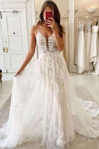 Chicloth Spaghetti-Straps Lace Wedding Dress Sleeveless Online