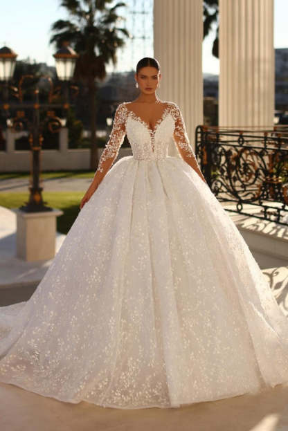 Chicloth Long Sleeves Ball Gown Bridal Dress Lace Appliques Online