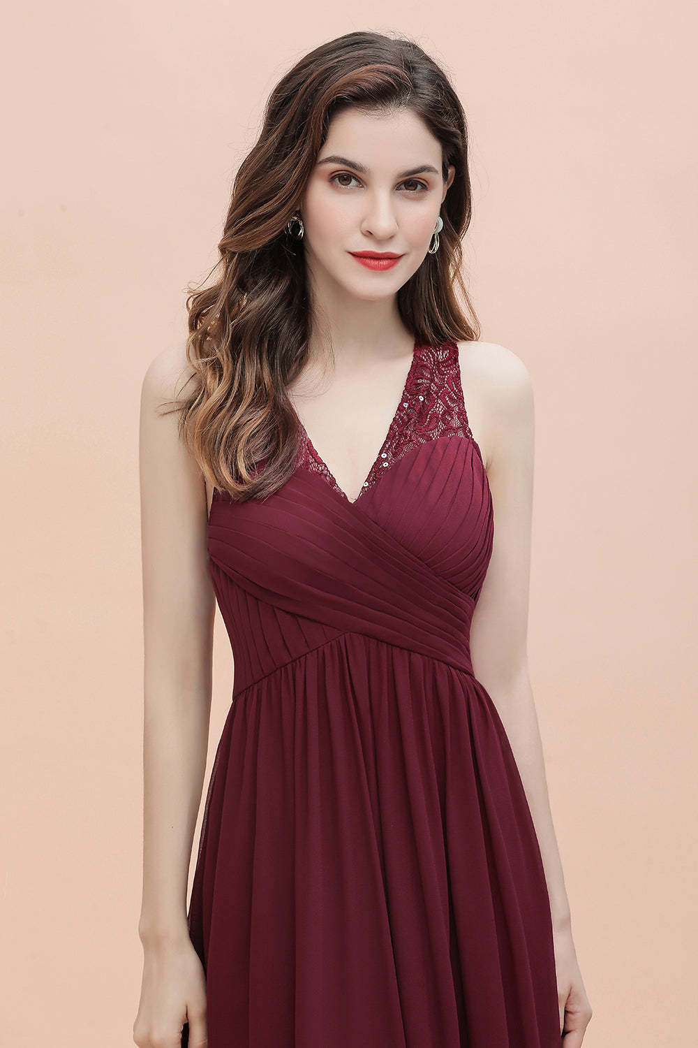 Chicloth Elegant V-Neck Lace Ruffles Bridesmaid Dress Sequins Burgundy Chiffon Evening Dress