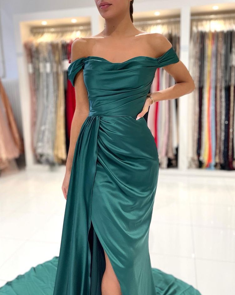 Chicloth Off-the-Shoulder Dark Green Prom Dress Mermaid With Slit