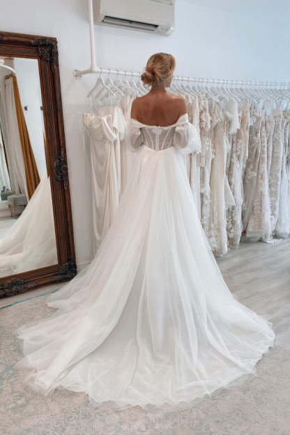 Chicloth Long Sleeves Tulle Wedding Dress Off-the-Shoulder With Lace