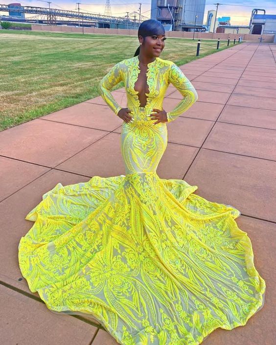 Shiny Yellow Long Sleeves V-Neck Prom Dress