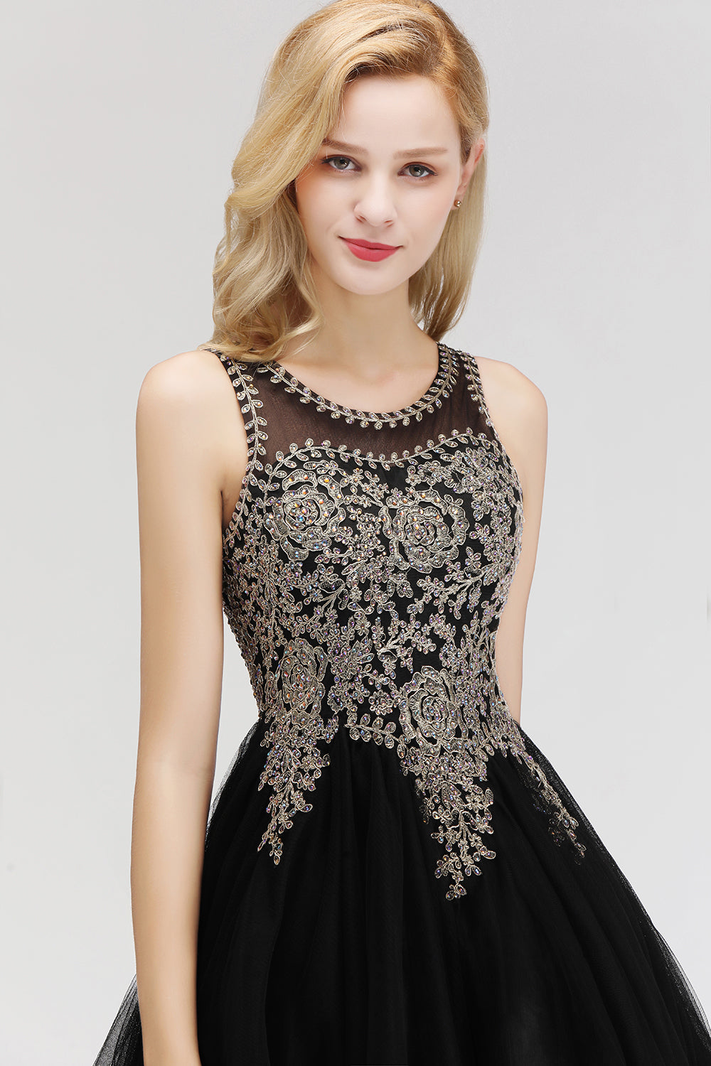 Chicloth A-line Tulle Lace Homecoming Dress with Beadings