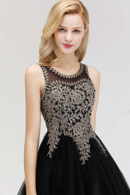 Chicloth A-line Tulle Lace Homecoming Dress with Beadings
