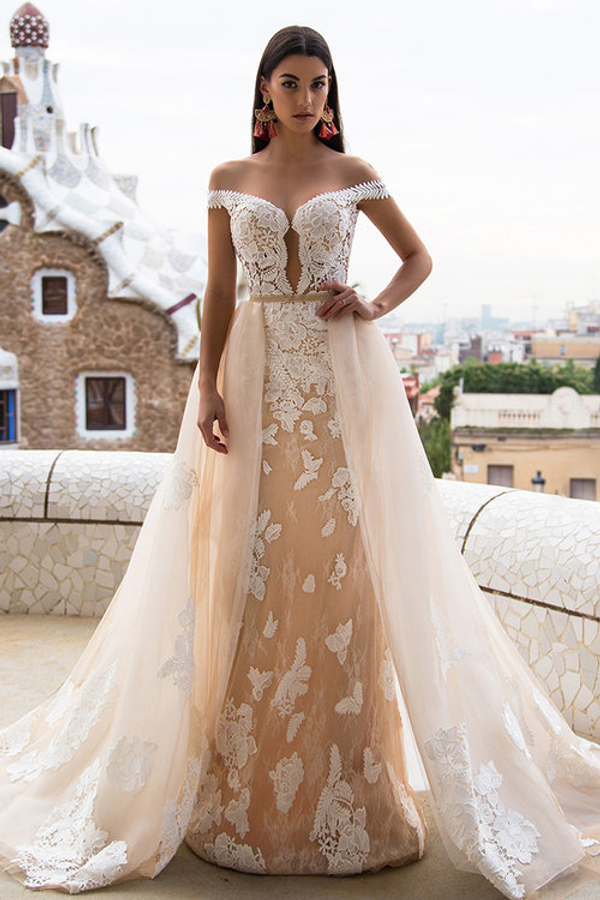 Gorgeous Off-Shoulder Princess Bridal Gown Lace Appliques Sheath Wedding Dress with Tulle Detachable Train