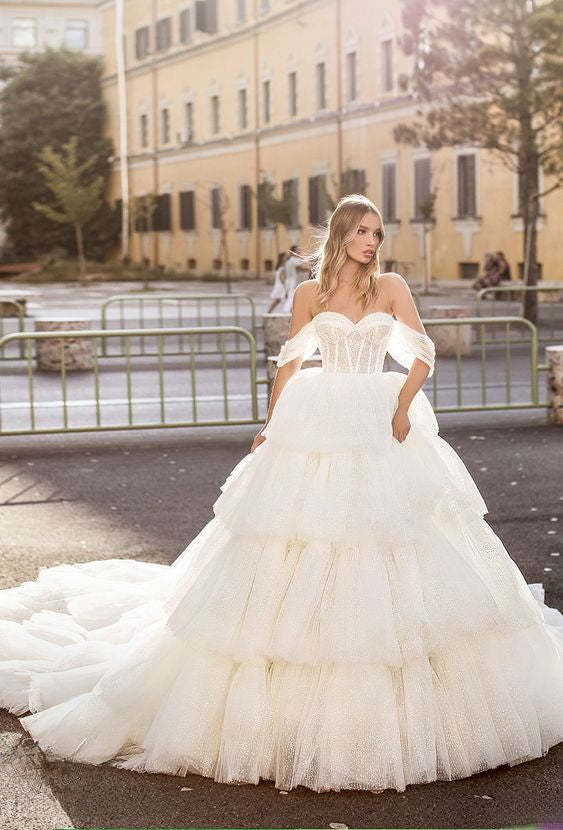 Chicloth Off-the-Shoulder Wedding Dress Tulle Layered On Sale