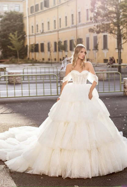 Chicloth Off-the-Shoulder Wedding Dress Tulle Layered On Sale