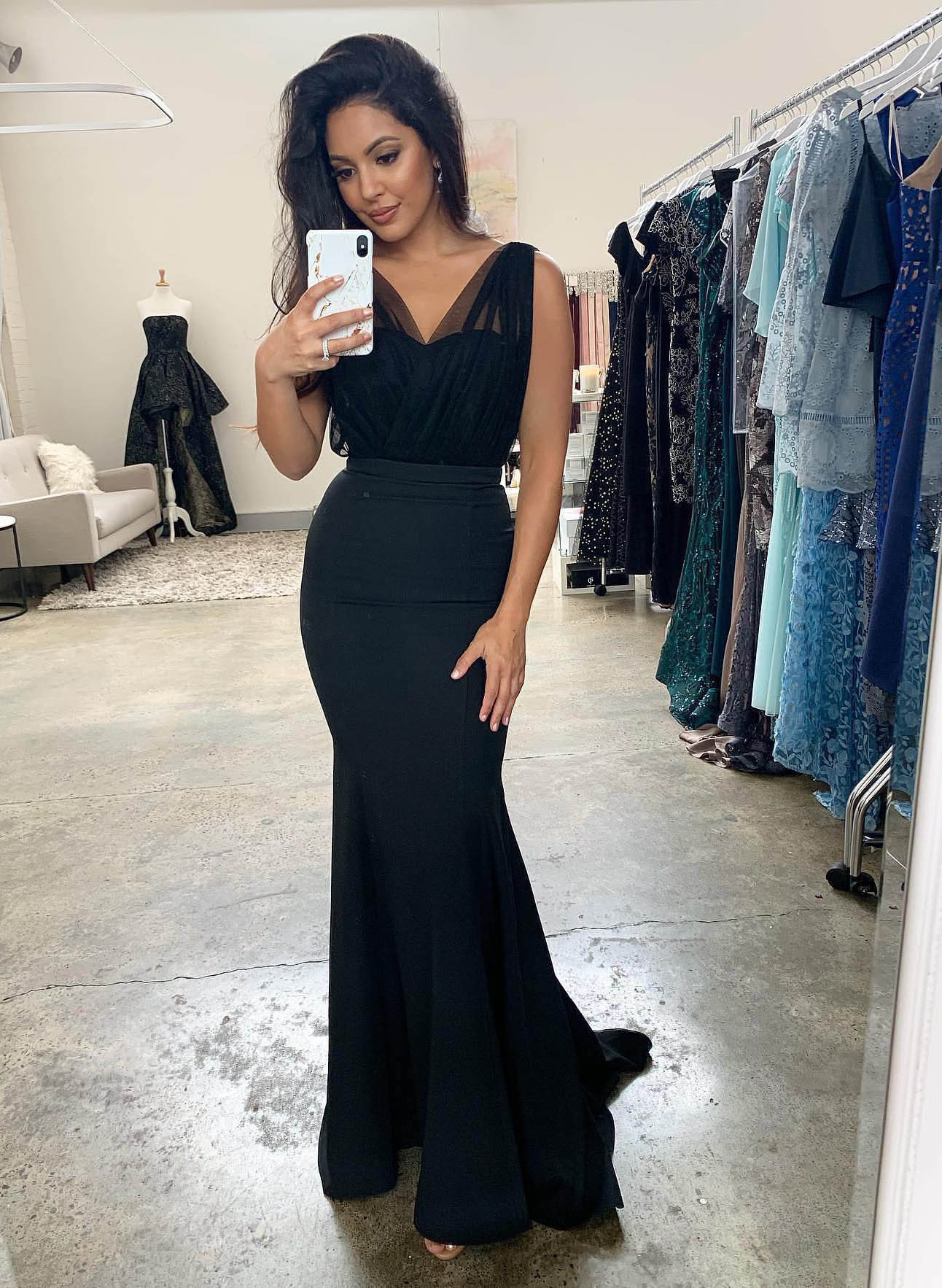 Trumpet/Mermaid V-Neck Chiffon Tulle Bridesmaid Dresses