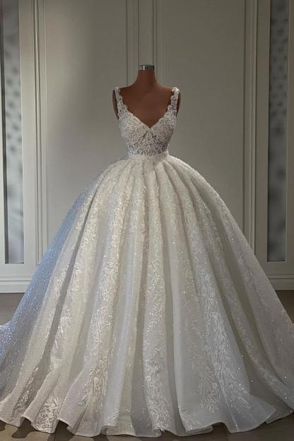 Chicloth V-Neck Sleeveless Wedding Dress Ball Gown With Lace Appliques