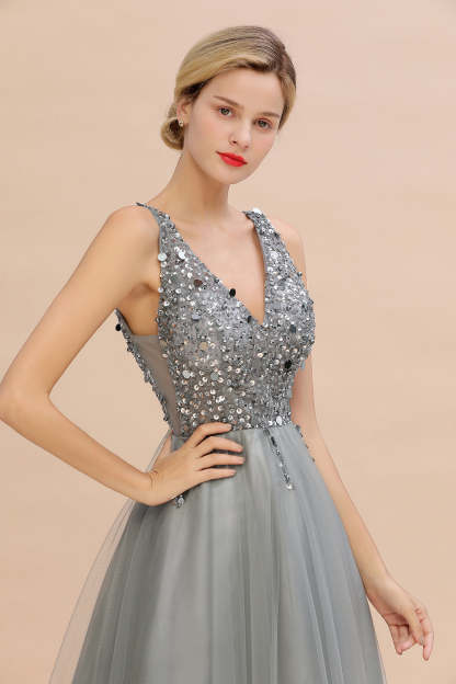 Chicloth Glamorous V-Neck Sleeveless Prom Dress Long Tulle Evening Gowns With Crystals