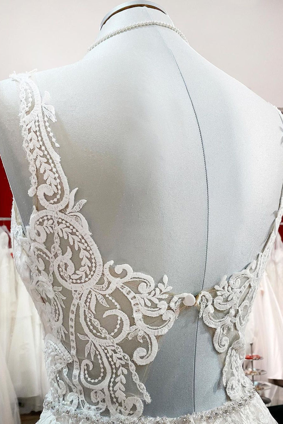 Chicloth Graceful Ivory Tulle  Ruffles A-Line Wedding Dresses