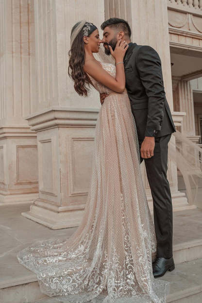 Chicloth Spaghetti-Strap Sleeveless Mermaid Wedding Dress Tulle With Lace