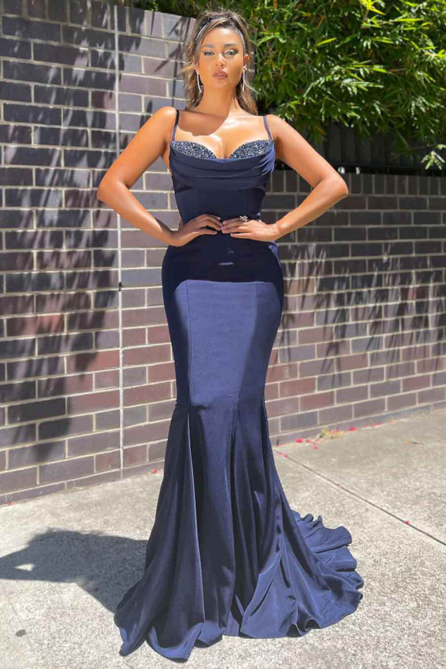 Chicloth Spaghetti-Straps Mermaid Prom Dress Long Sleeveless With Sequins