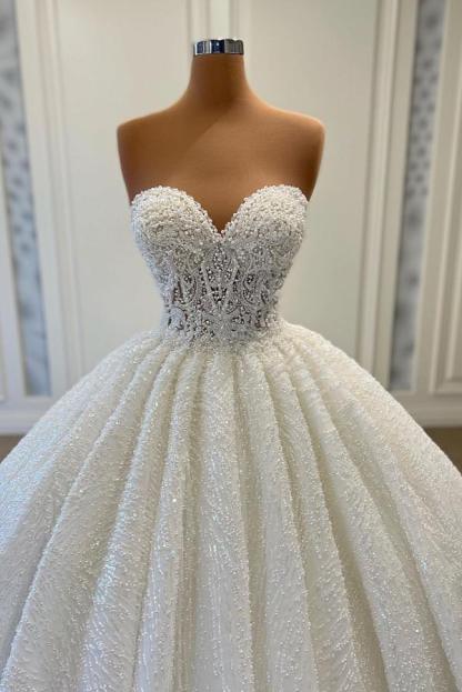 Chicloth Sweetheart Ball Gown Wedding Dress Lace With Pearls
