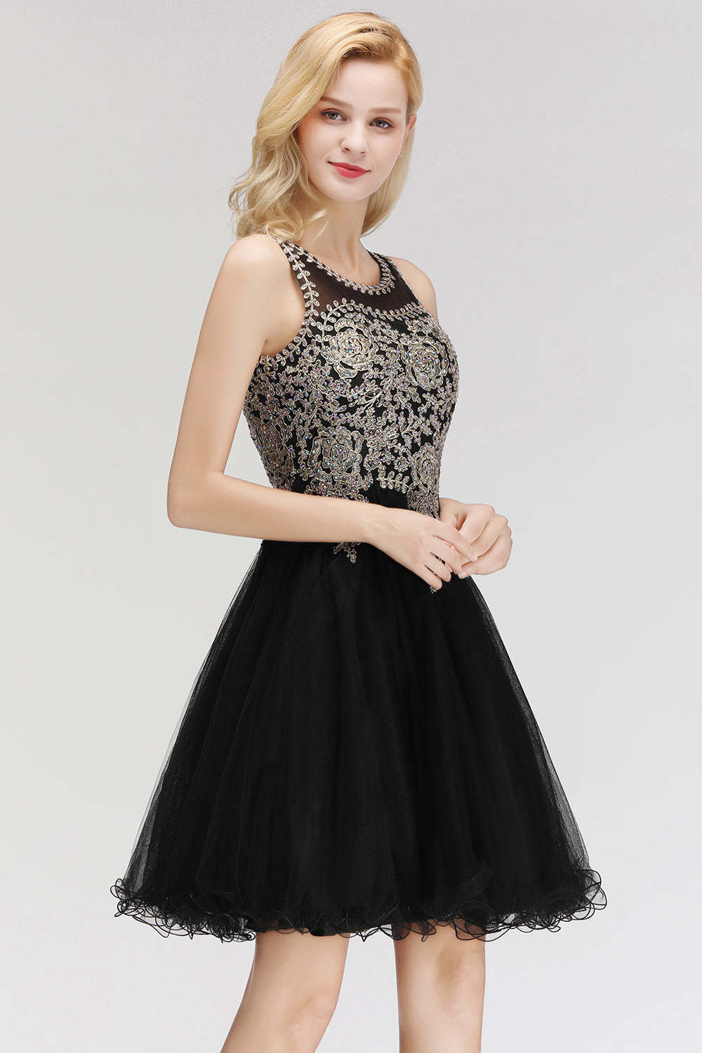 Chicloth A-line Tulle Lace Homecoming Dress with Beadings