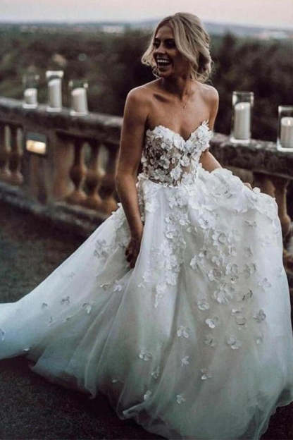 Chicloth Gorgeous Sweetheart Appliques Wedding Dress Beach Bridal Gowns