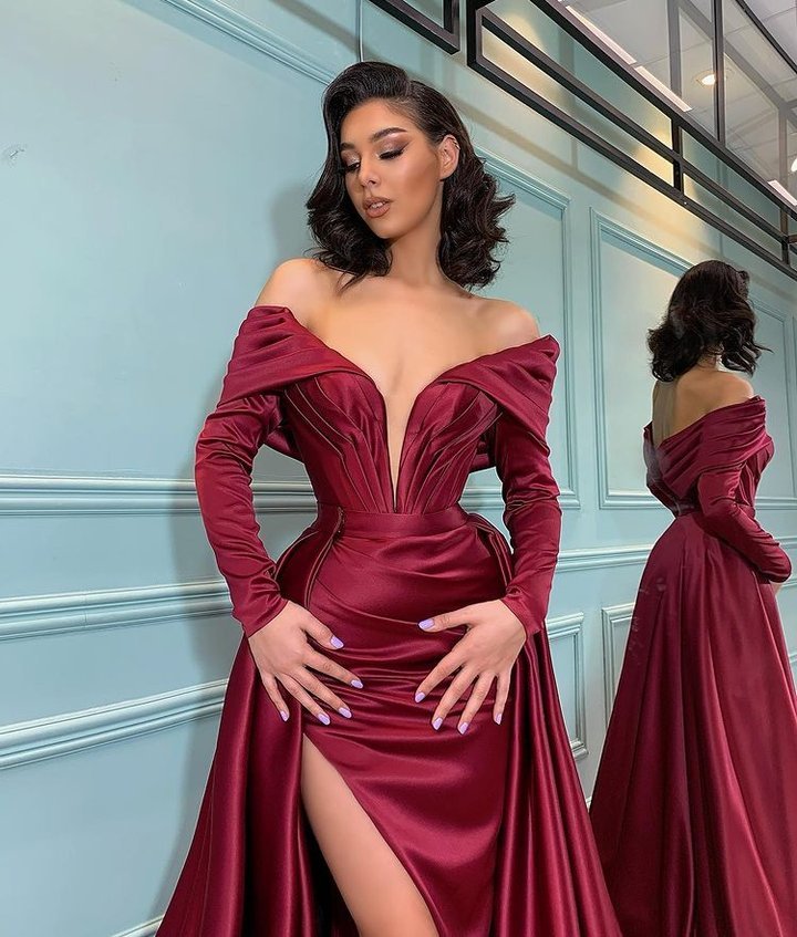 Chicloth Burgundy Long Sleeve Prom Dress Split Off-the-Shoulder Party Gowns