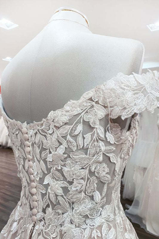 Chicloth Graceful Off The Shoulder Tulle Lace Ruffles A-Line Wedding Dresses
