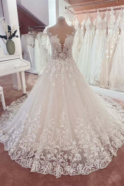 Chicloth Lace Cap Sleeve Wedding Dress Princess Bridal Gown