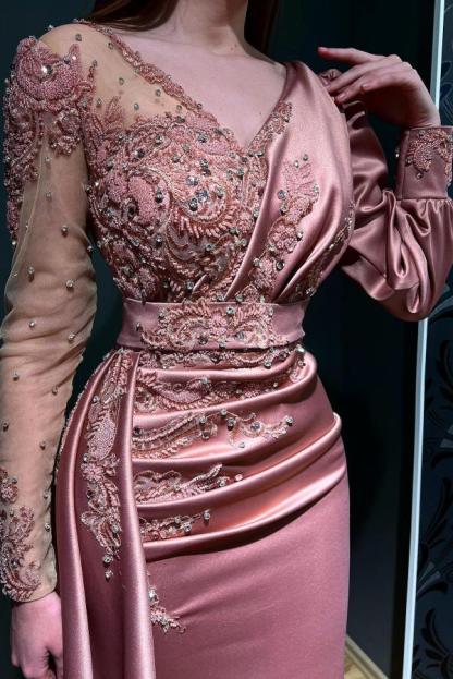 Chicloth Dusty Pink Long Sleeves Evening Dress Mermaid Appliques With Beads