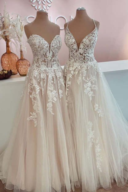 Chicloth Sweetheart Wedding Dress Tulle Lace Appliques Online