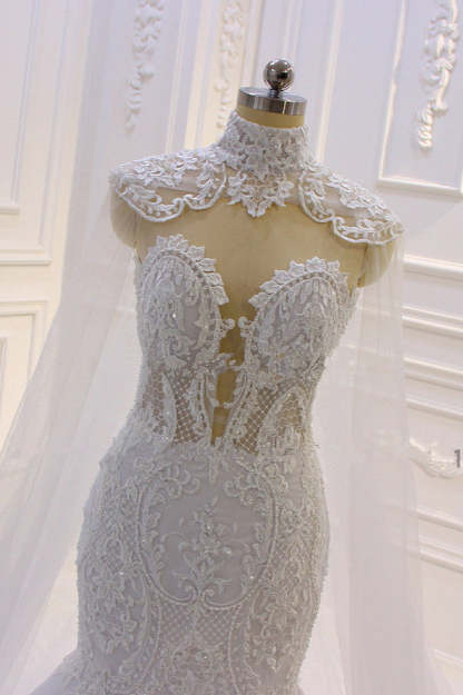 Chicloth Stylish V-Neck Tulle Lace Wedding Dress Mermaid Appliques Beadings Bridal Gowns with Wraps