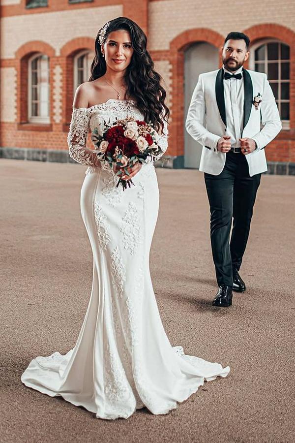Chicloth Long Sleeves Off-the-Shoulder Wedding Dress Mermaid With Appliques