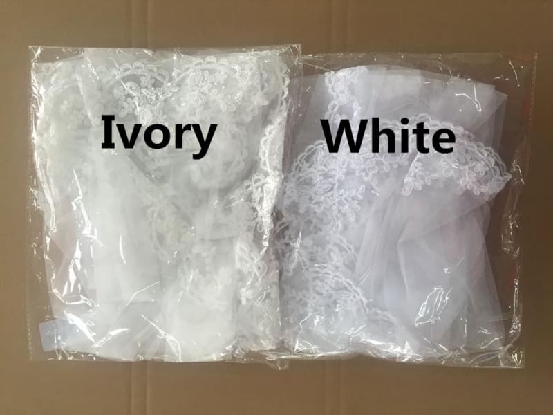 3M Lace Edge Chapel Long with Comb Wedding Veils | Bridelily - Ivory / 300cm - wedding veils