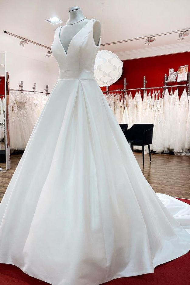 Chicloth Elegant V Neck Satin White Ruffles Wedding Dresses Long