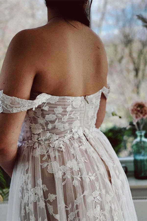 Chicloth Off-the-Shoulder Wedding Dress Champagne Lace Appliques