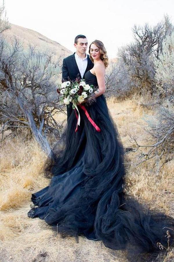 Strapless Boho Black Tulle Wedding Dress Aline Bridal Dress