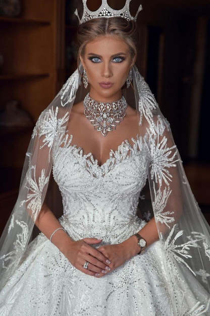 Chicloth Sleeveless Ball Gown Wedding Dress With Sequins Luxurious Bridal Gowns