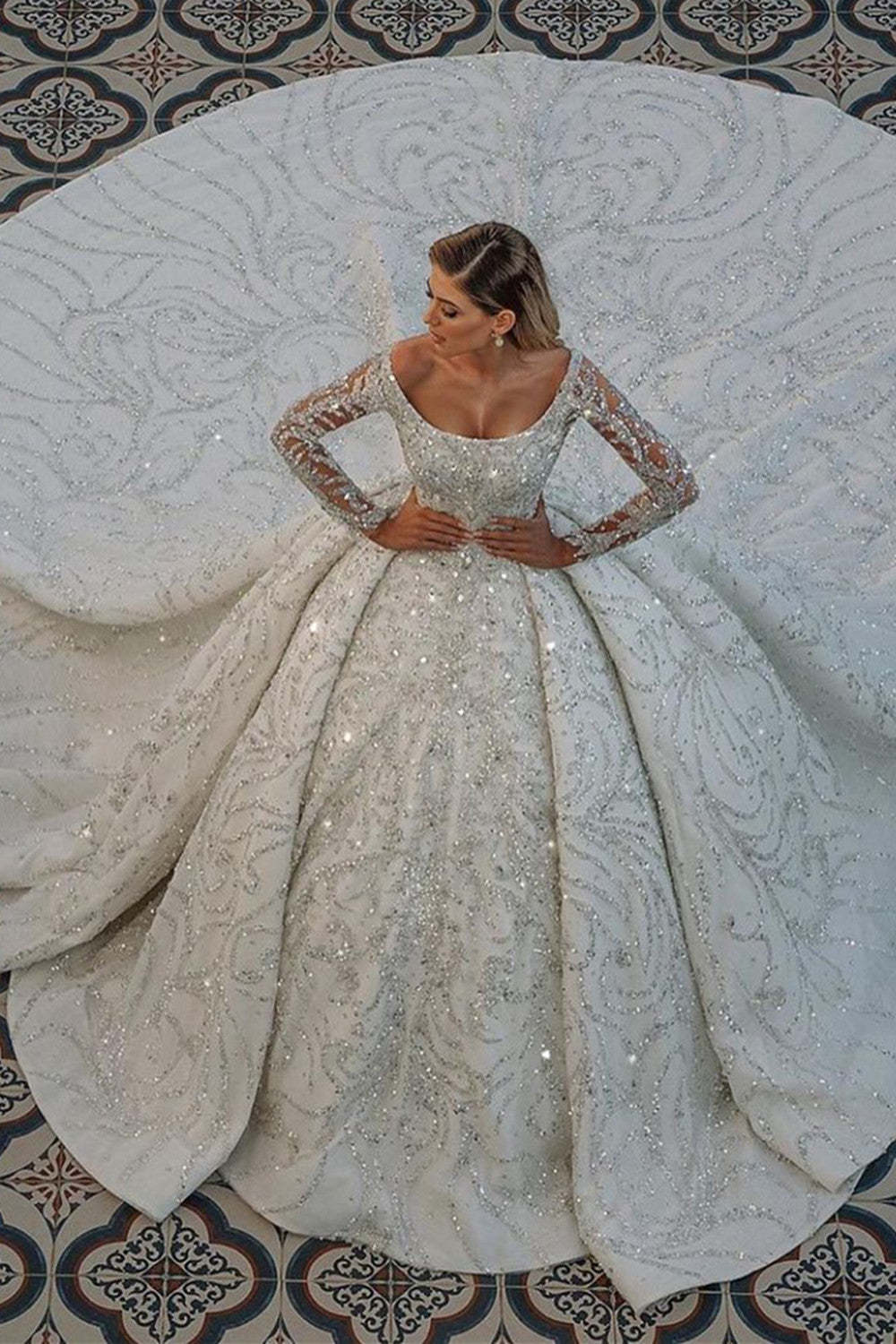 Chicloth Long Sleeve Ball Gown Wedding Dress With Beads